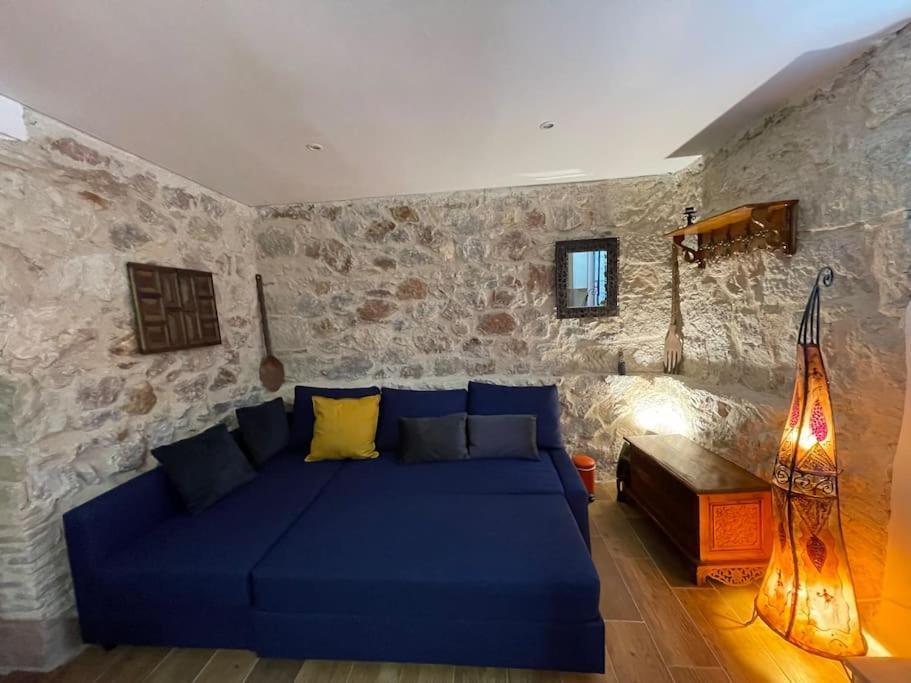 Stone Inn Near Acropolis & Metro 石头记 Felsenhohle Atenas Exterior foto