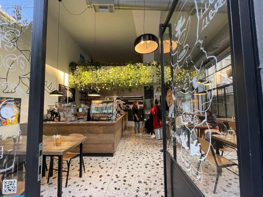 Stone Inn Near Acropolis & Metro 石头记 Felsenhohle Atenas Exterior foto