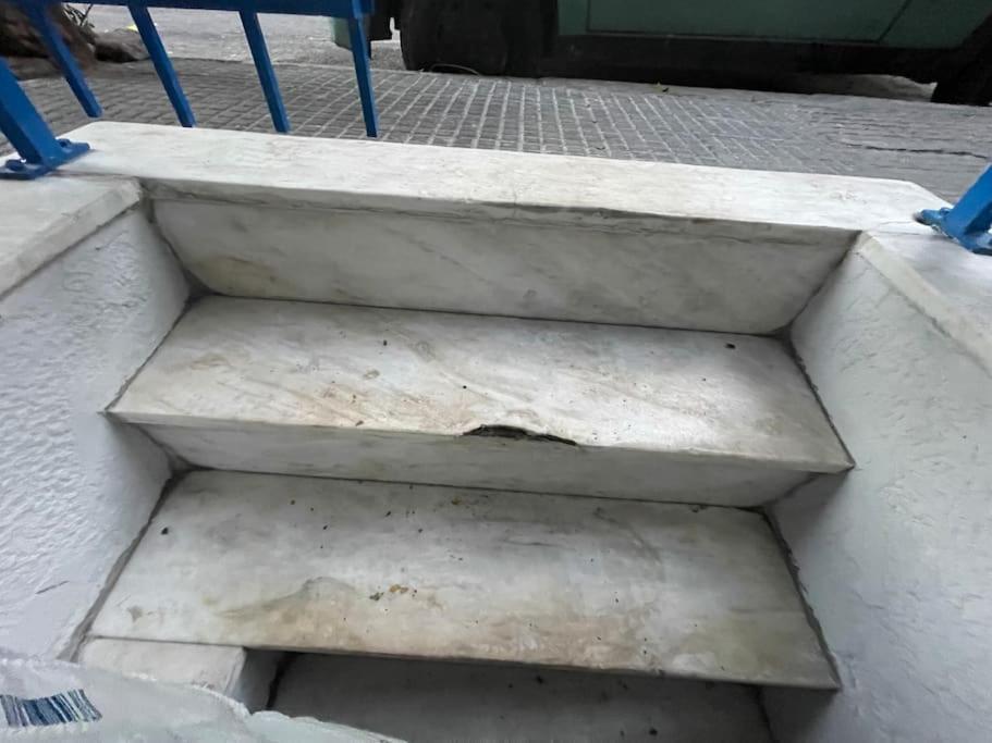 Stone Inn Near Acropolis & Metro 石头记 Felsenhohle Atenas Exterior foto